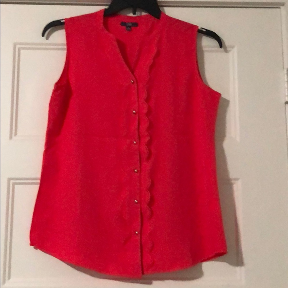 Code Women’s Sleeveless Top